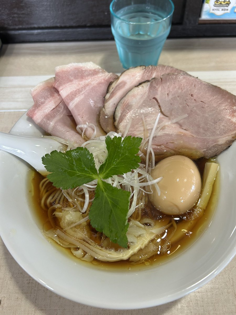 だい(die)だい tweet media