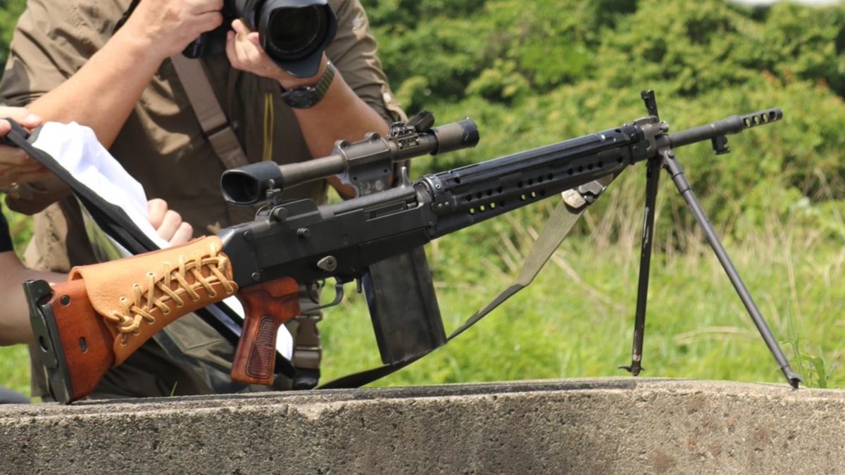 ゴリラ@エクソダス号海底２万マイル tweet media