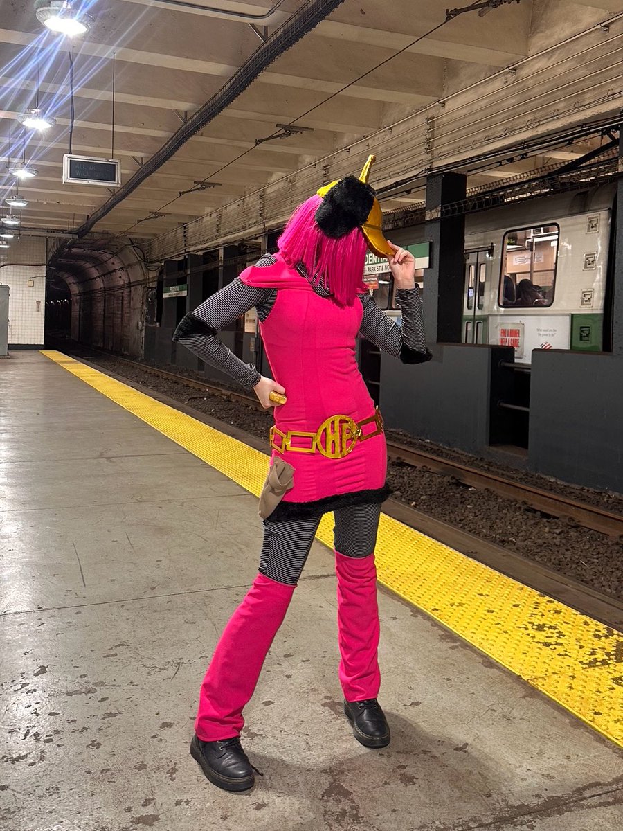 venus tweet media