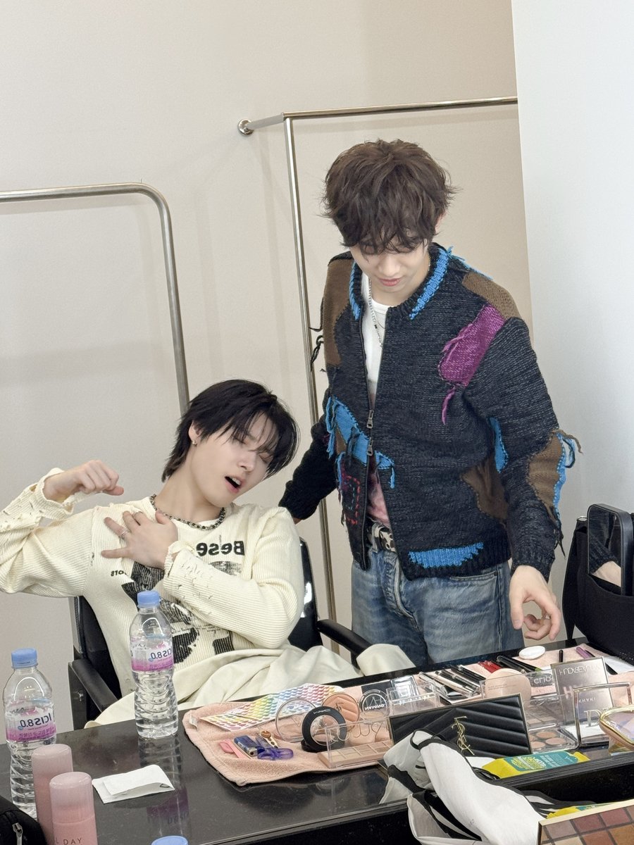 hrtz.wav (하츠웨이브) tweet media