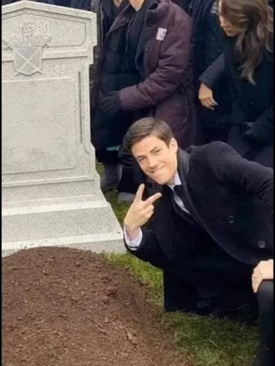 SignoreGatto's tweet image. Sigo esperando que confirmen si en serio TACO TRUMP paso a mejor vida.