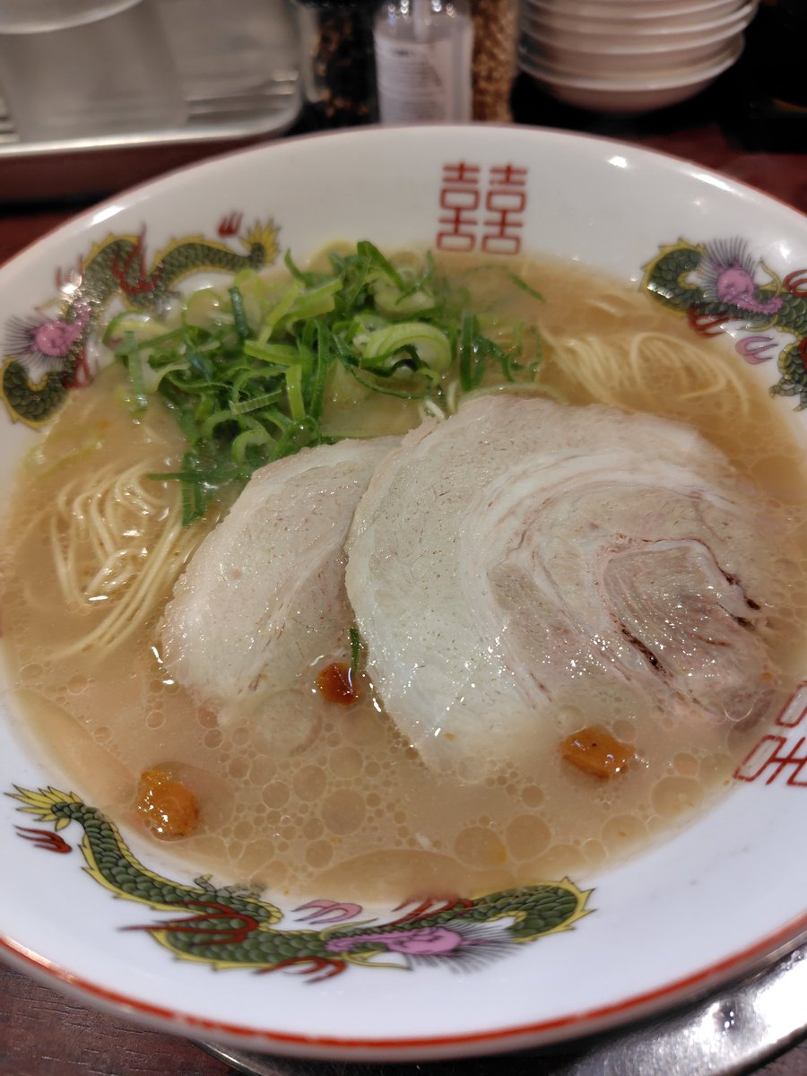 タイフ tweet media