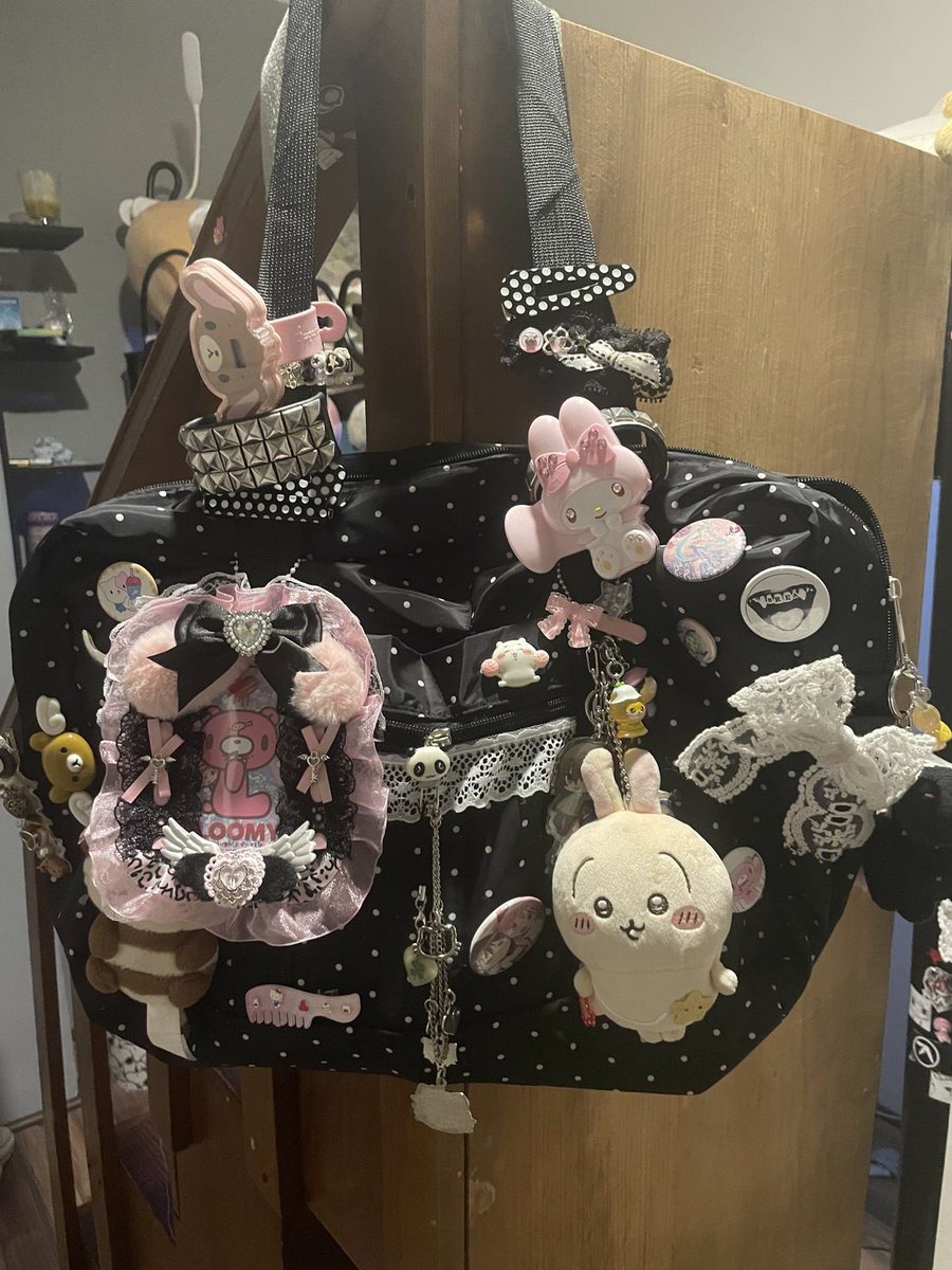 nana 🐈⬛ tweet media