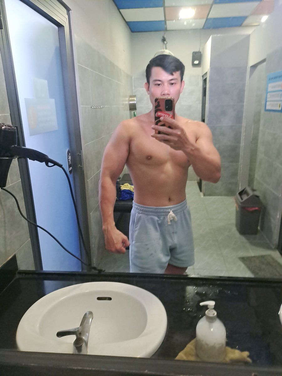 MR CRIMSON 💦 tweet media