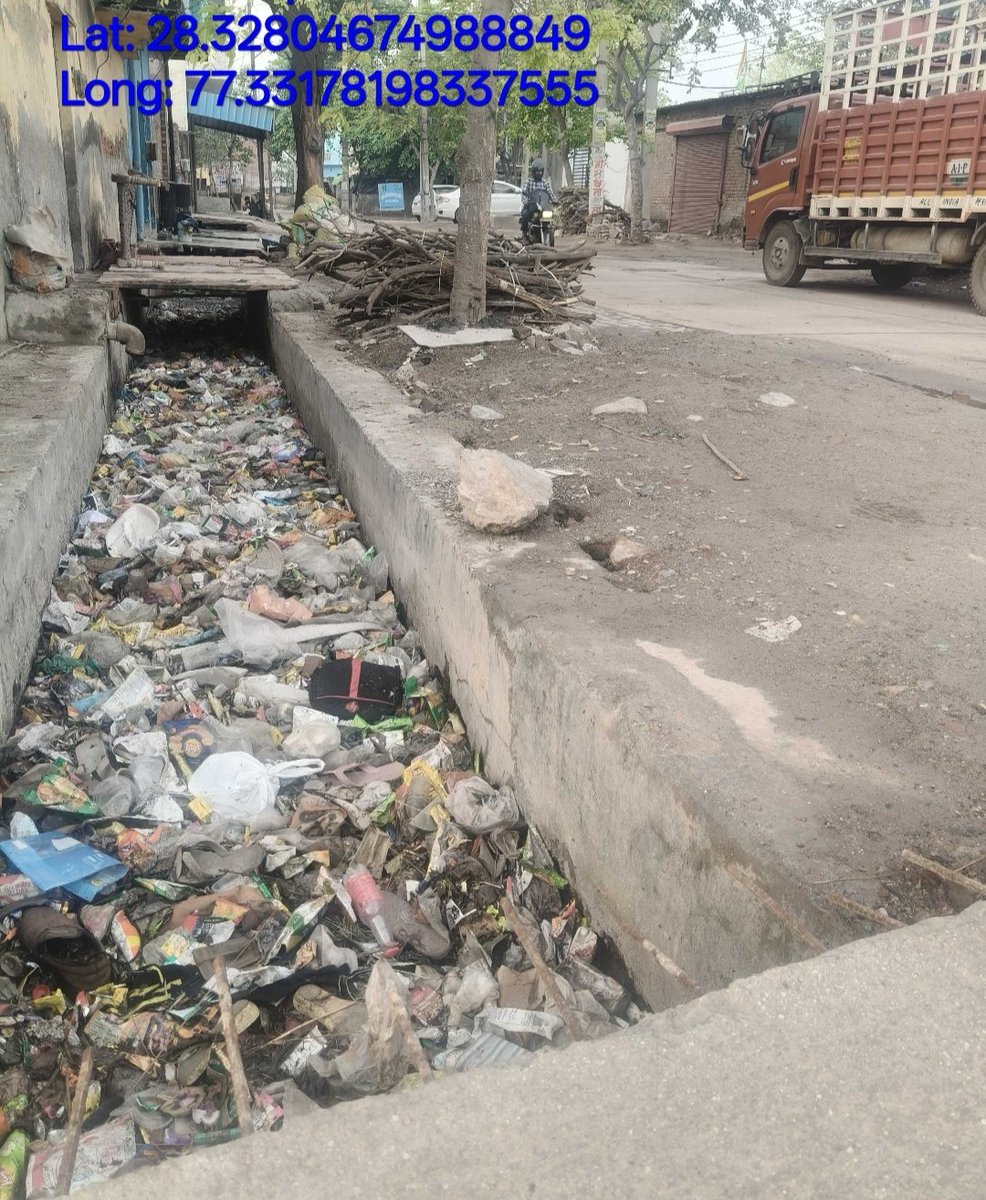 biased indian tweet media