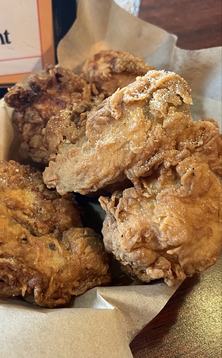 Kimsangin tweet media