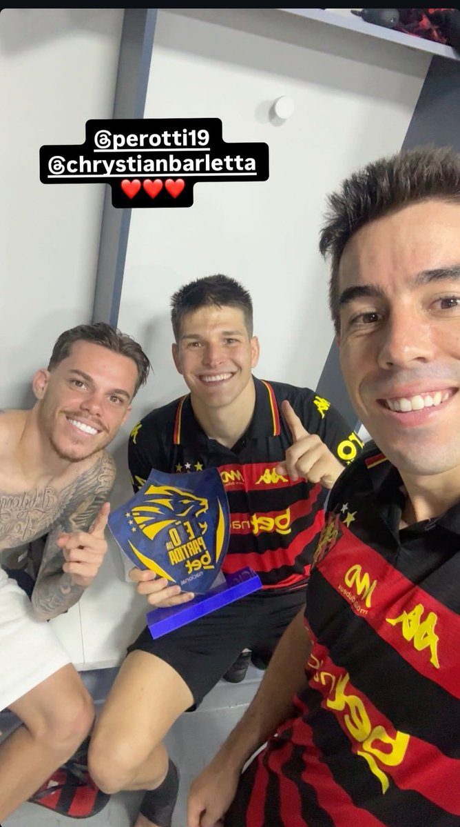 Leão Mil Grau tweet media