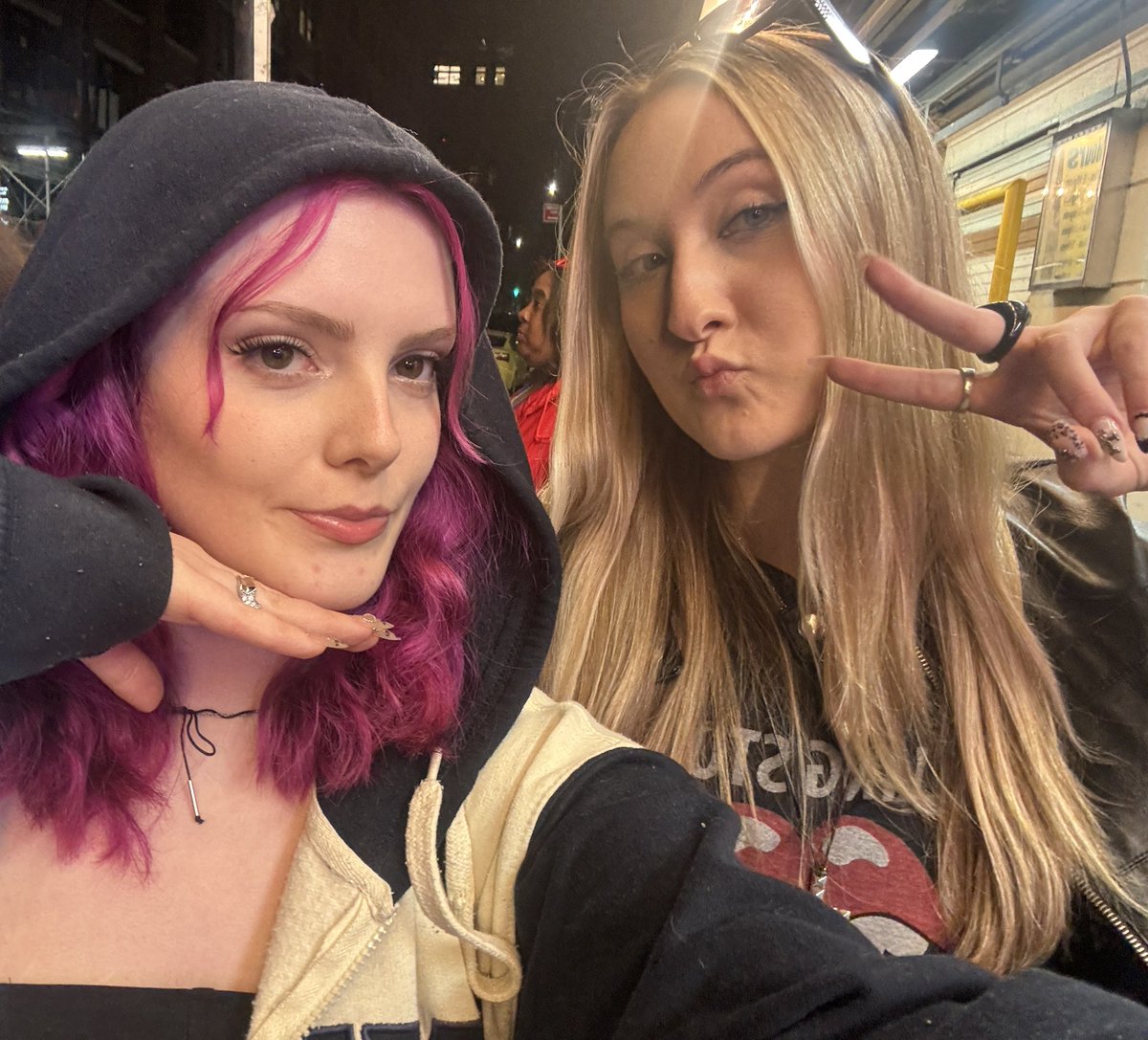 hailey⁶ 🏹 misses justb! tweet media