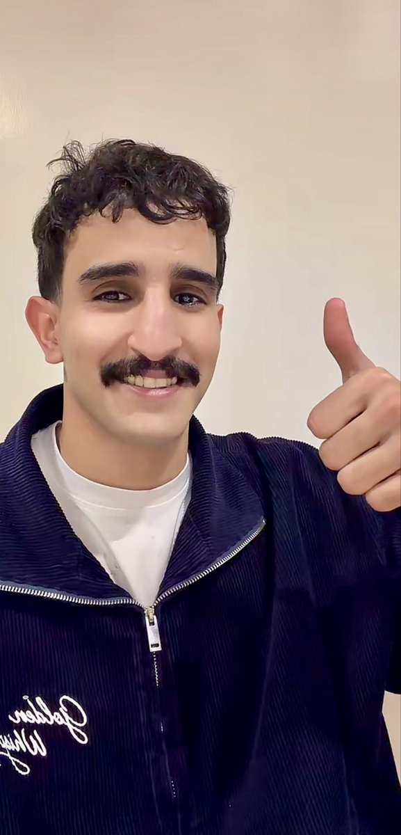 سـيـم tweet media