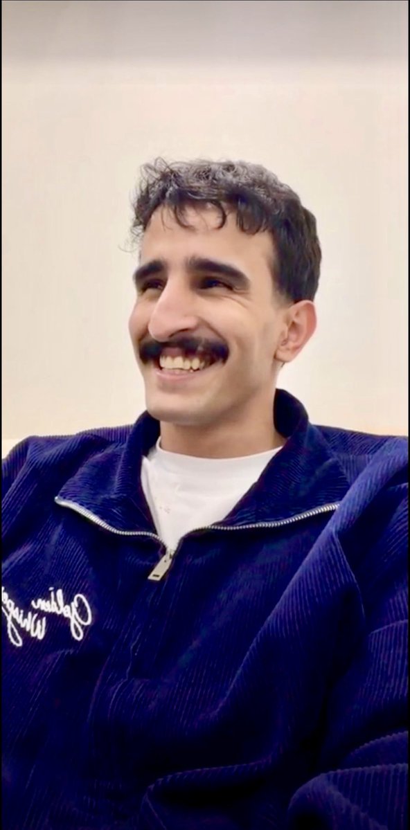 سـيـم tweet media