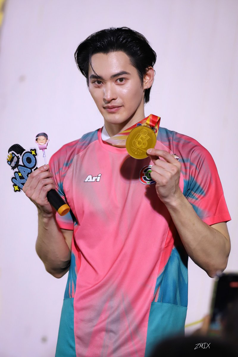 ZMIXGALLERY tweet media