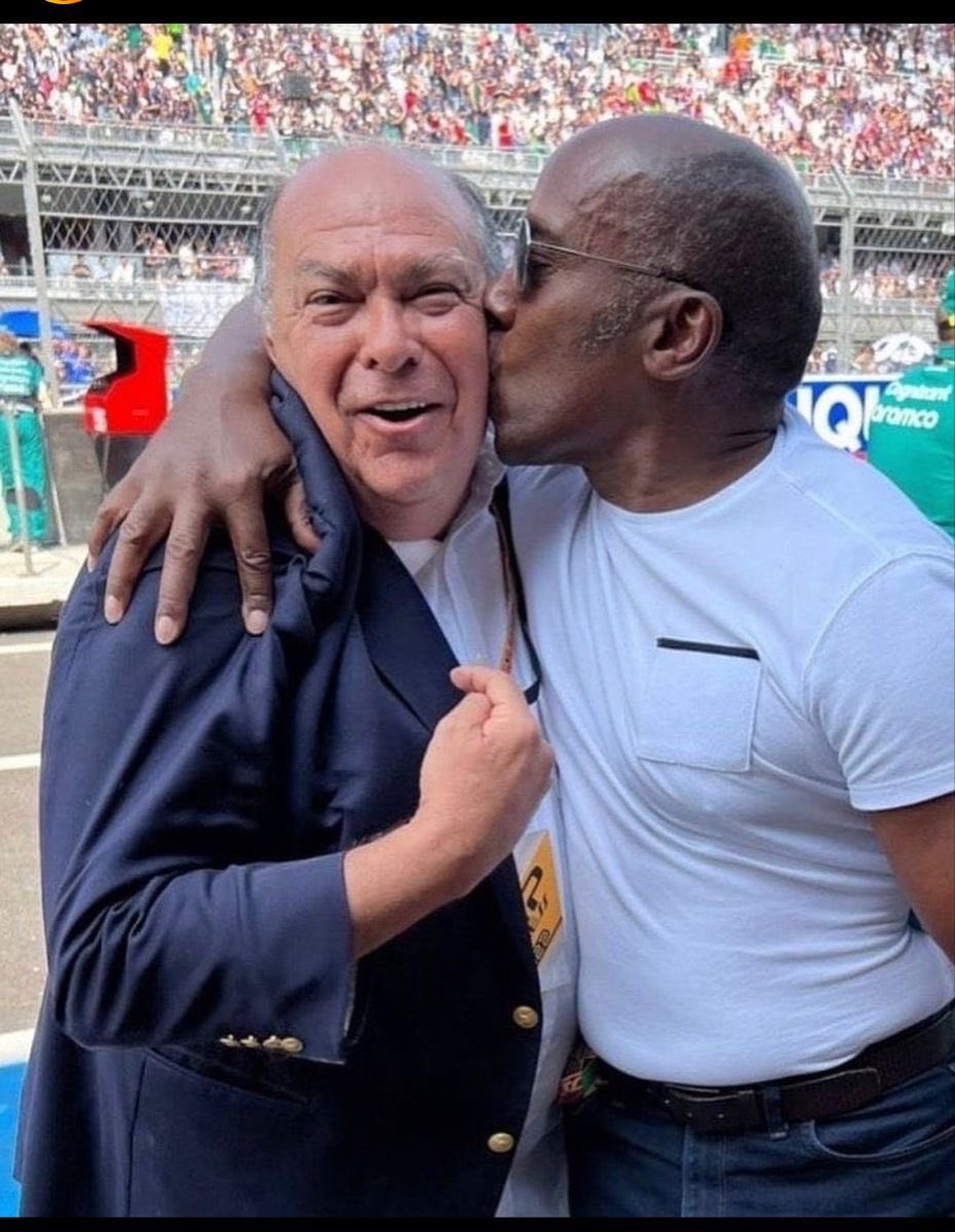 checoflanᶻ tweet media