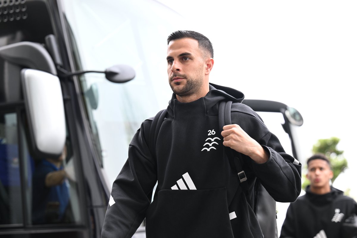 adidas 黒 ウェア 横浜F・マリノス