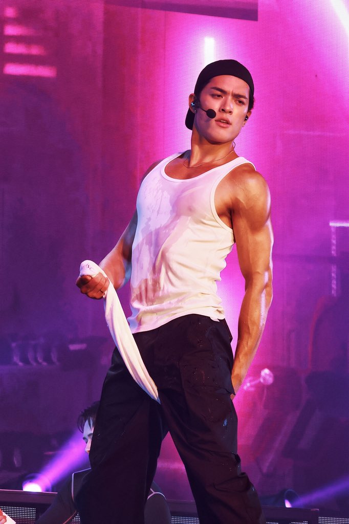 don’t kill my vibe ✨ tweet media