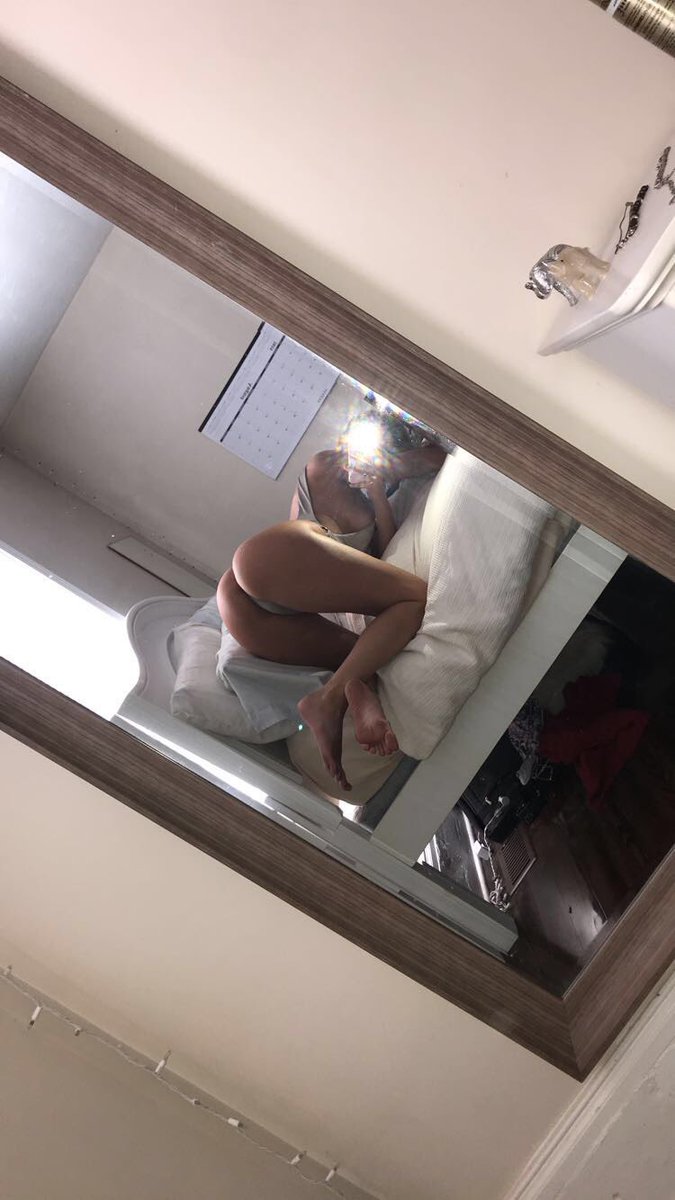 Lustellea tweet media