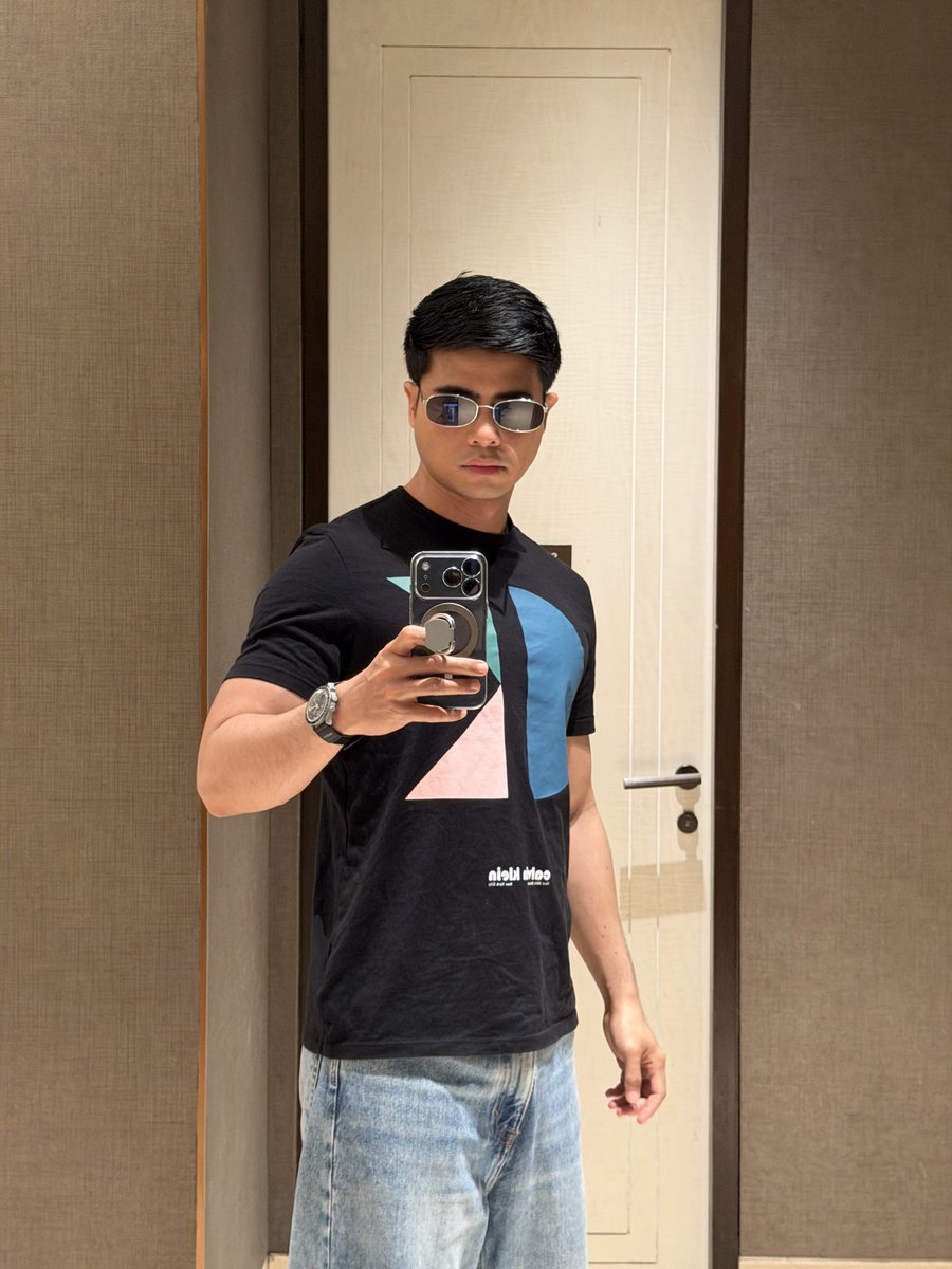 Kristof Garcia tweet media