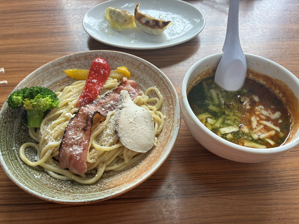 あけみさん tweet media