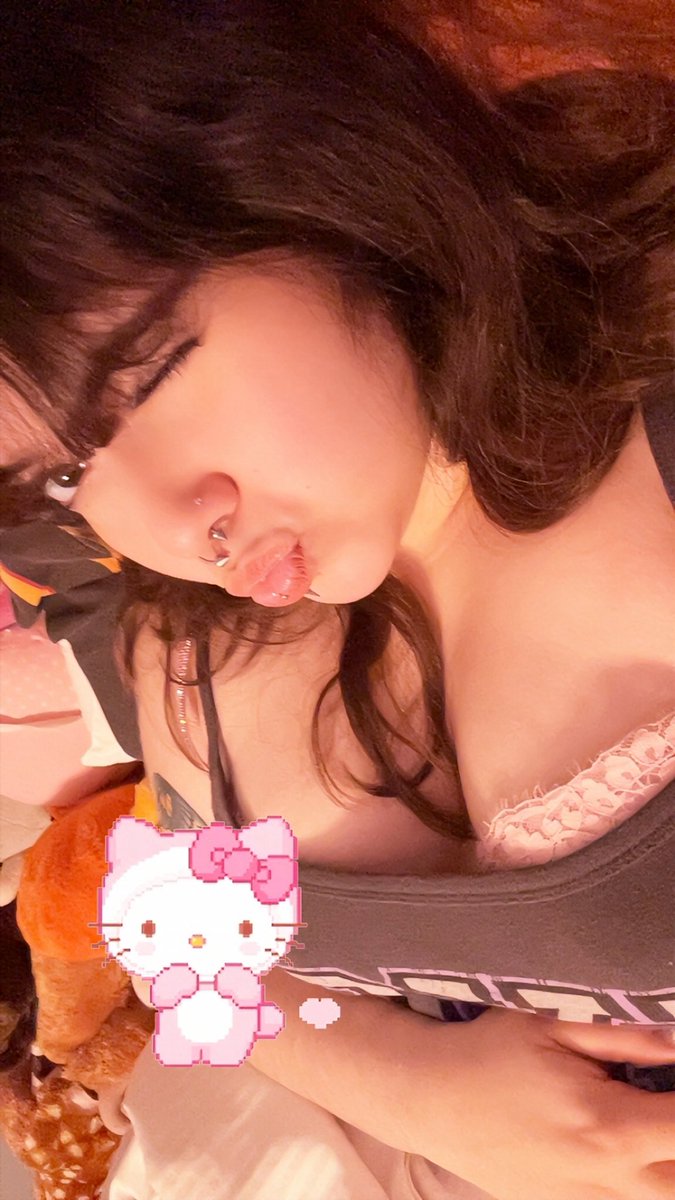 Goddess Moon tweet media