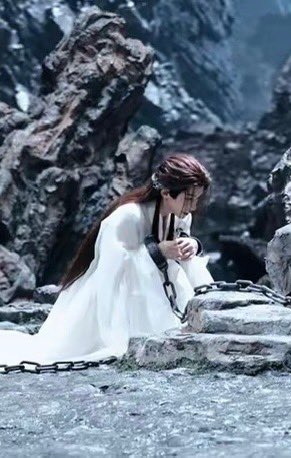 Mena MonMon tweet media