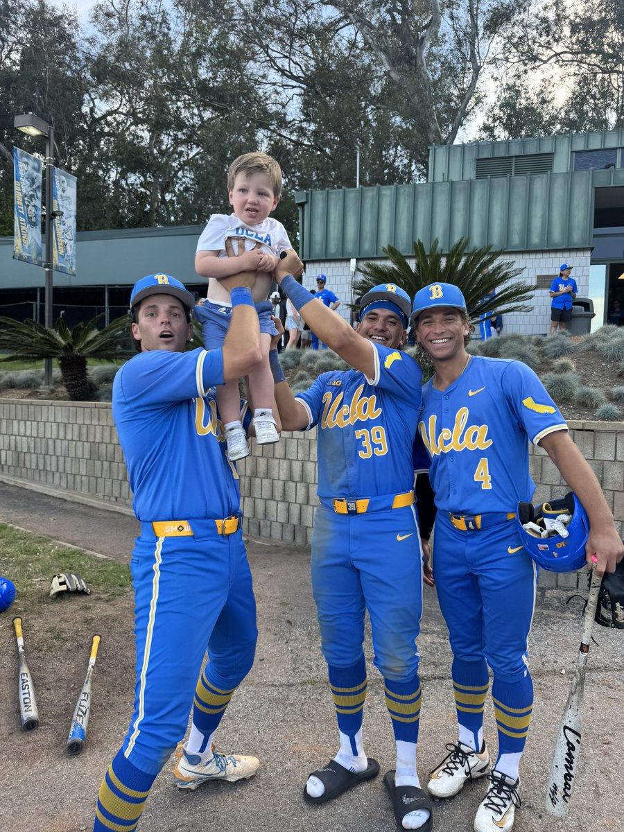 Jack Savage tweet media