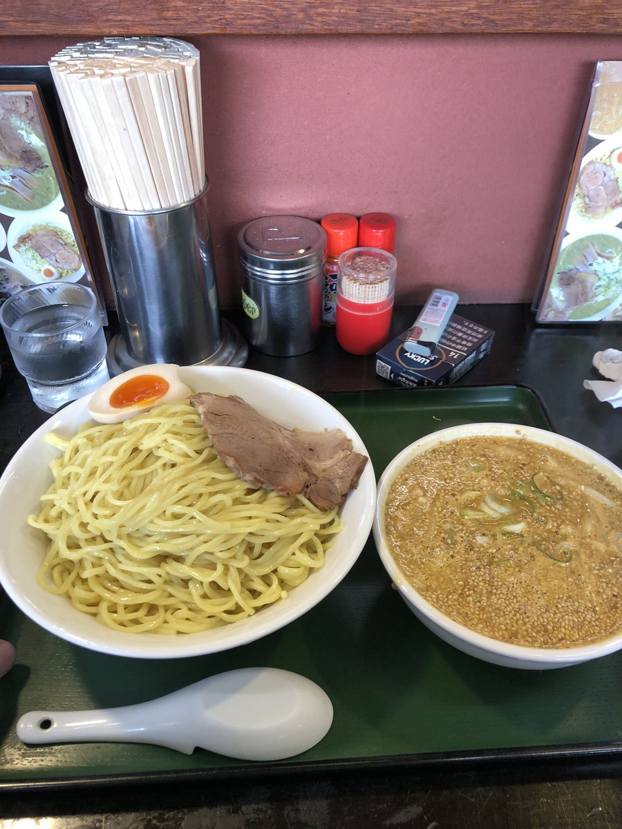 さとる tweet media