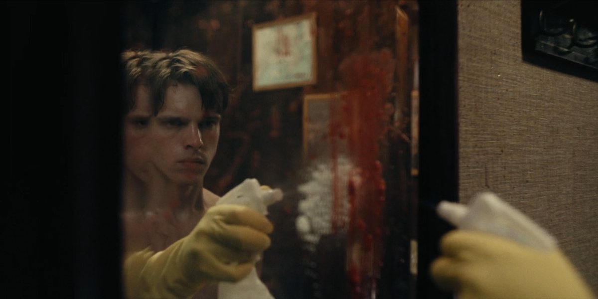 nateken's tweet photo. a man who cleans <3 https://t.co/C3x4z3TLbj