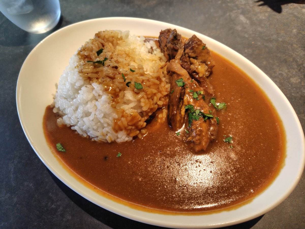 RENREN。 tweet media