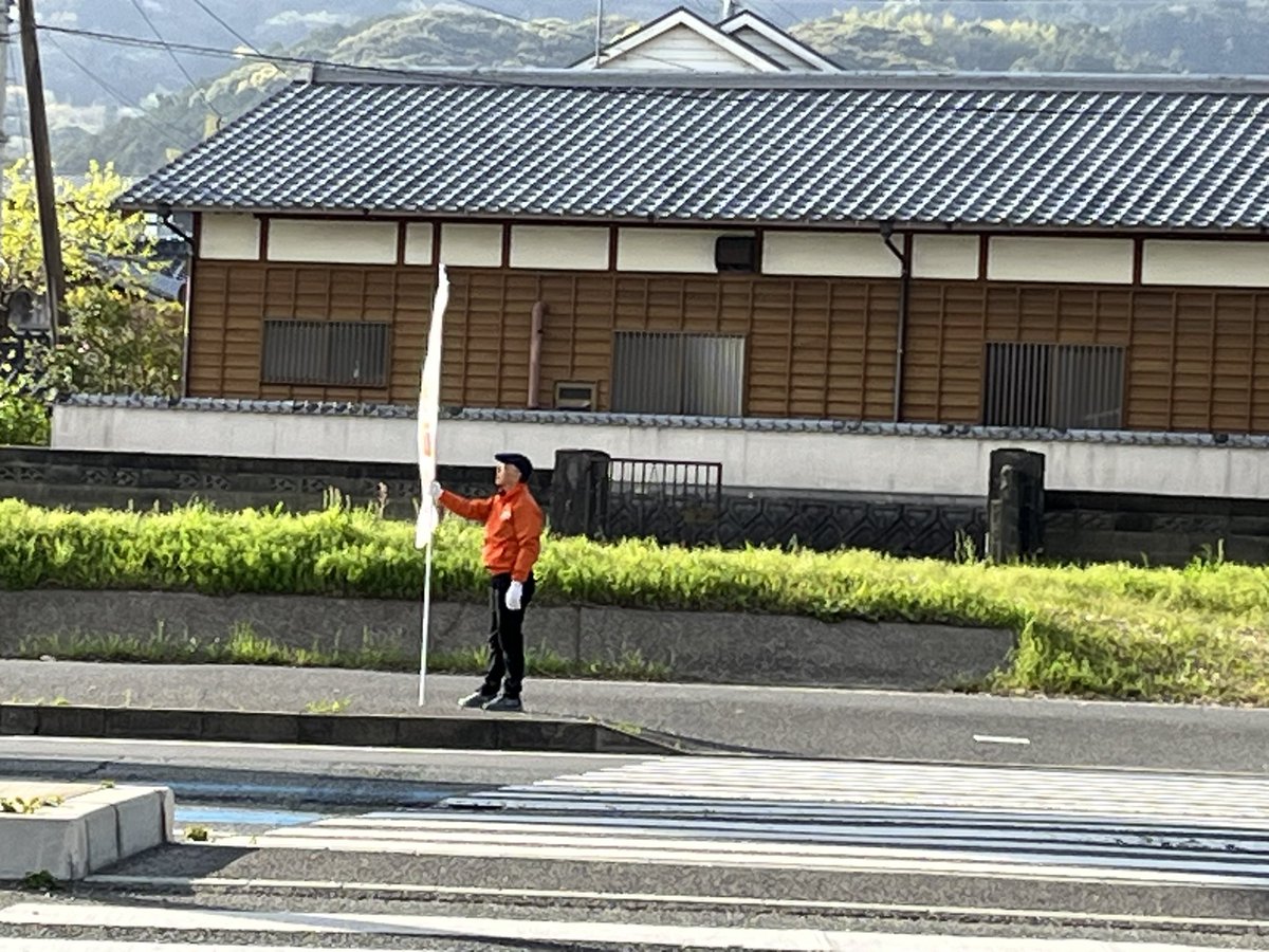 かほる tweet media