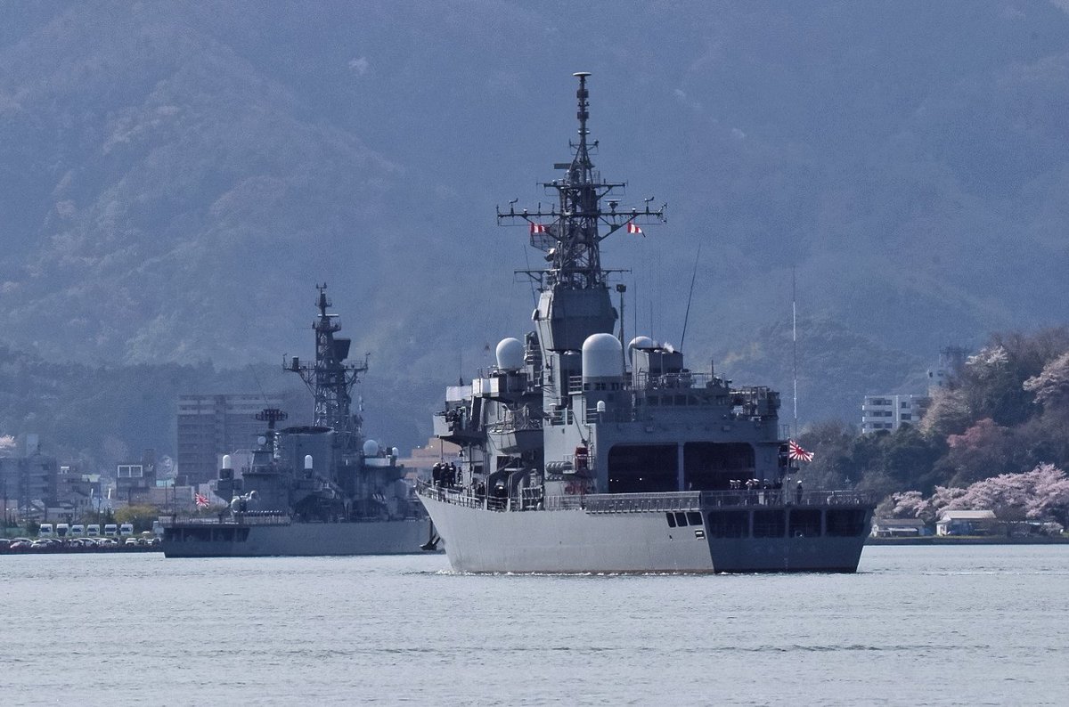 ナカムラ tweet media