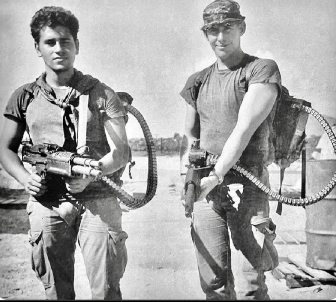 I was Stabbed at Waffle House tweet media