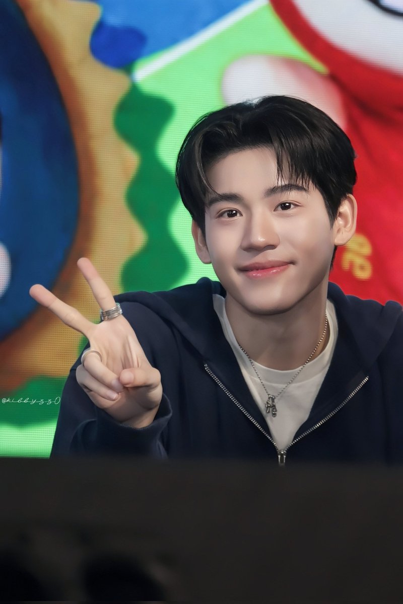 🌳🍊kiewkoi_koko💙💚 tweet media