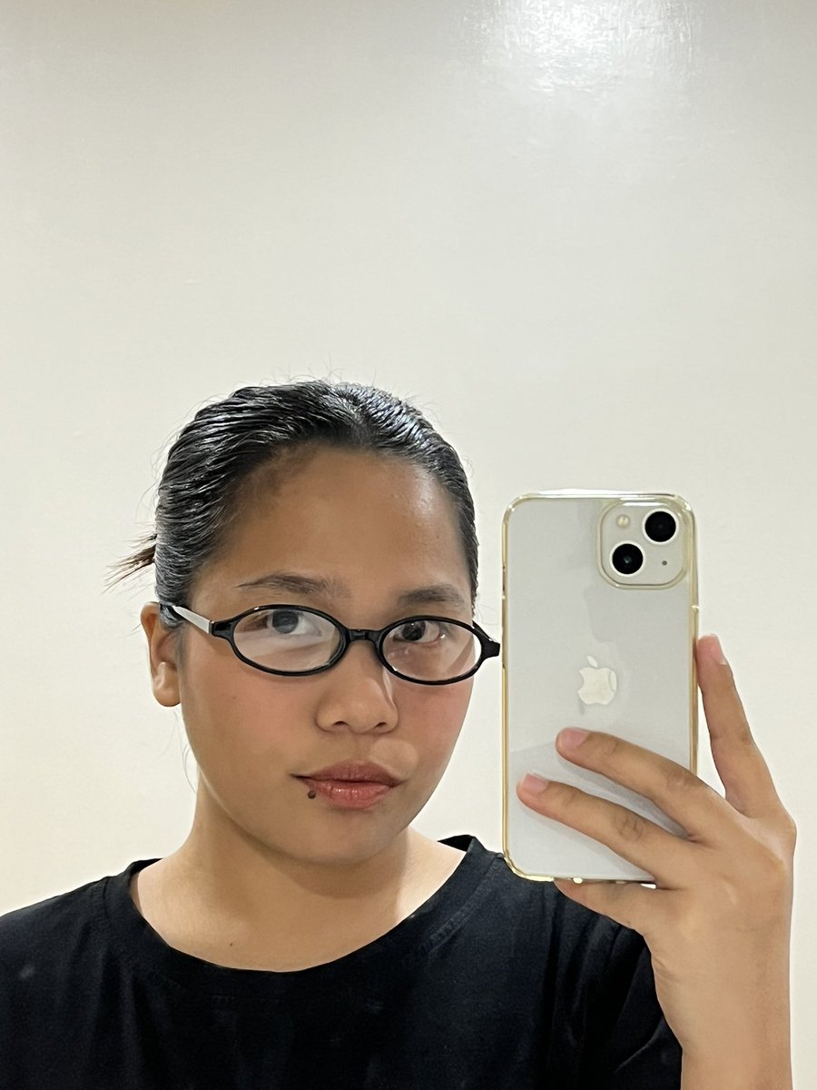 ellainee18's tweet photo. Ngayon naka-iPhone na ako, TYL!!! 🫶✨ https://t.co/dLRKAeFr7u