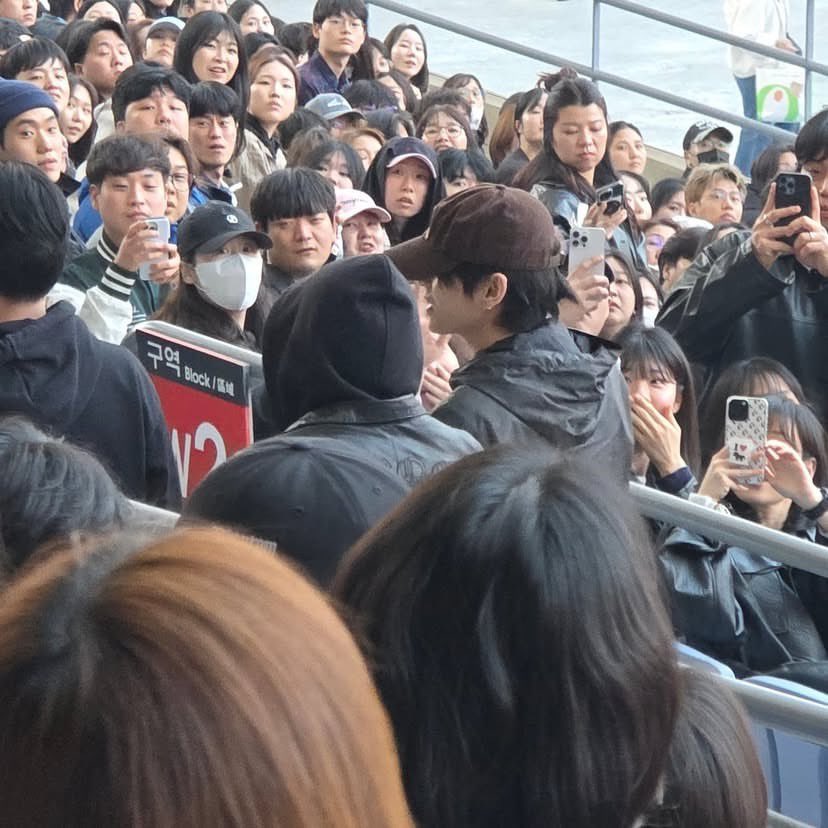 𝙨𝙖𝙢 ✰ tweet media