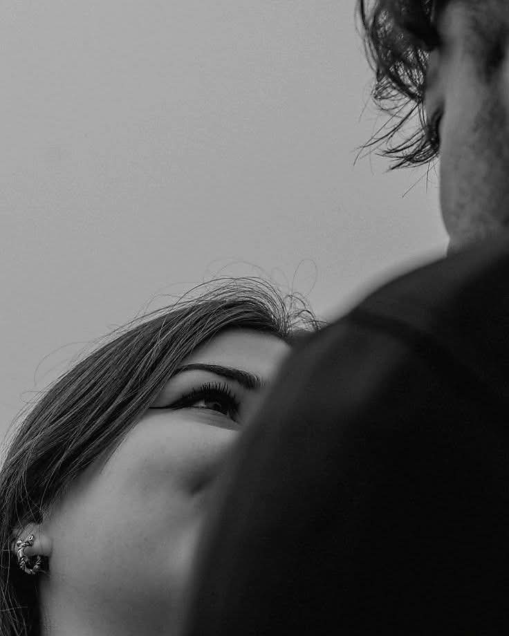 ...अव्यग्र..☘️ tweet media