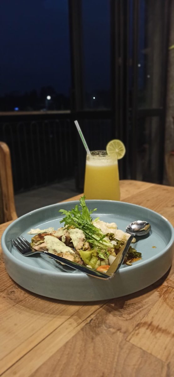 marvelle_danny's tweet photo. Di Yogyakarta ada tempat bagus 
Nama nya : 
Sabin by Seken Living

https://t.co/GUjaYt8eB0

Makanannya enak, mahal murah itu relatif
Waktu makan disana sih merasa murah u tempat seperti itu https://t.co/uDS1Fs7K9a