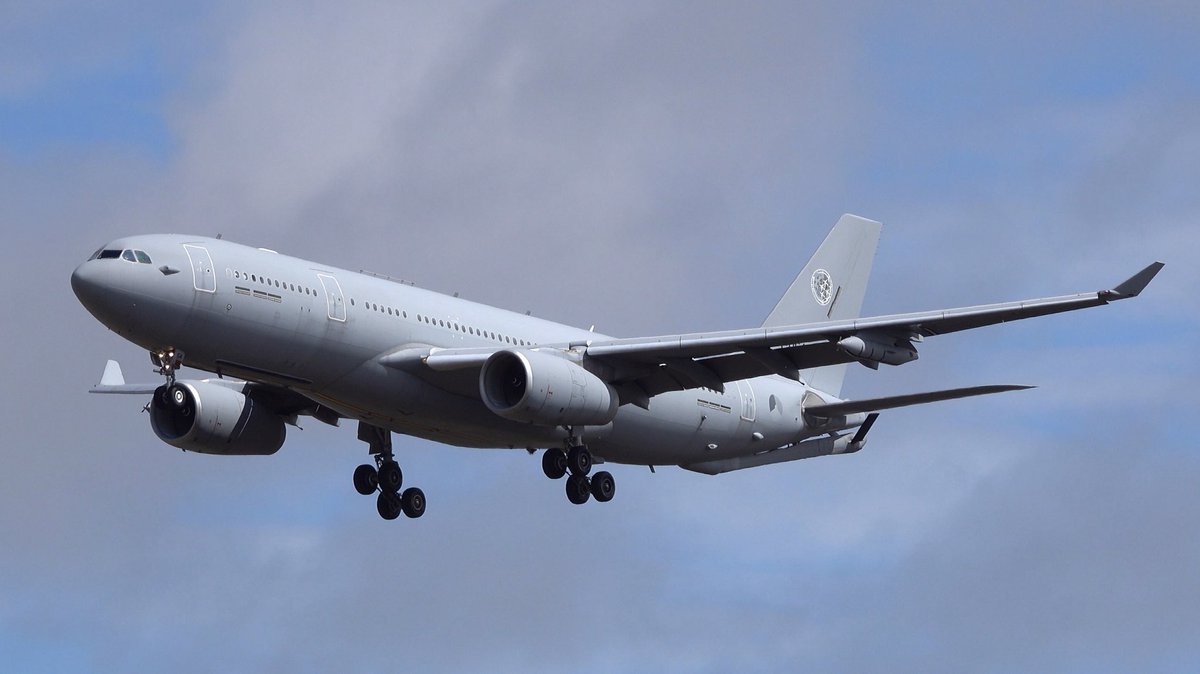 Fighters Field 556 tweet media