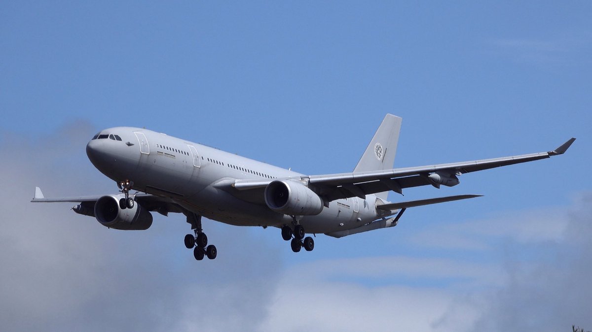 Fighters Field 556 tweet media