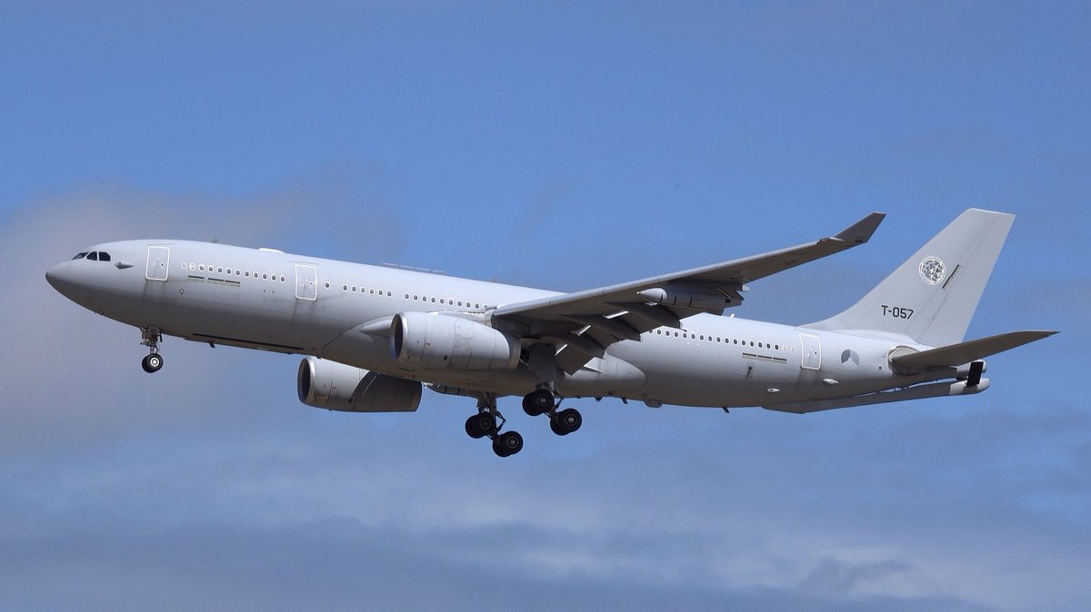 Fighters Field 556 tweet media