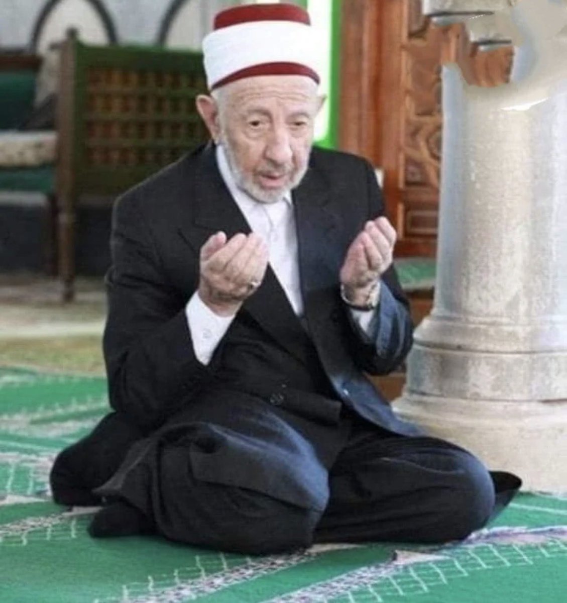 المُذهّبة - عبدالله الحماطي tweet media