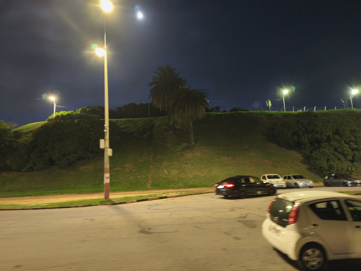 El Hombre De La Estrella tweet media