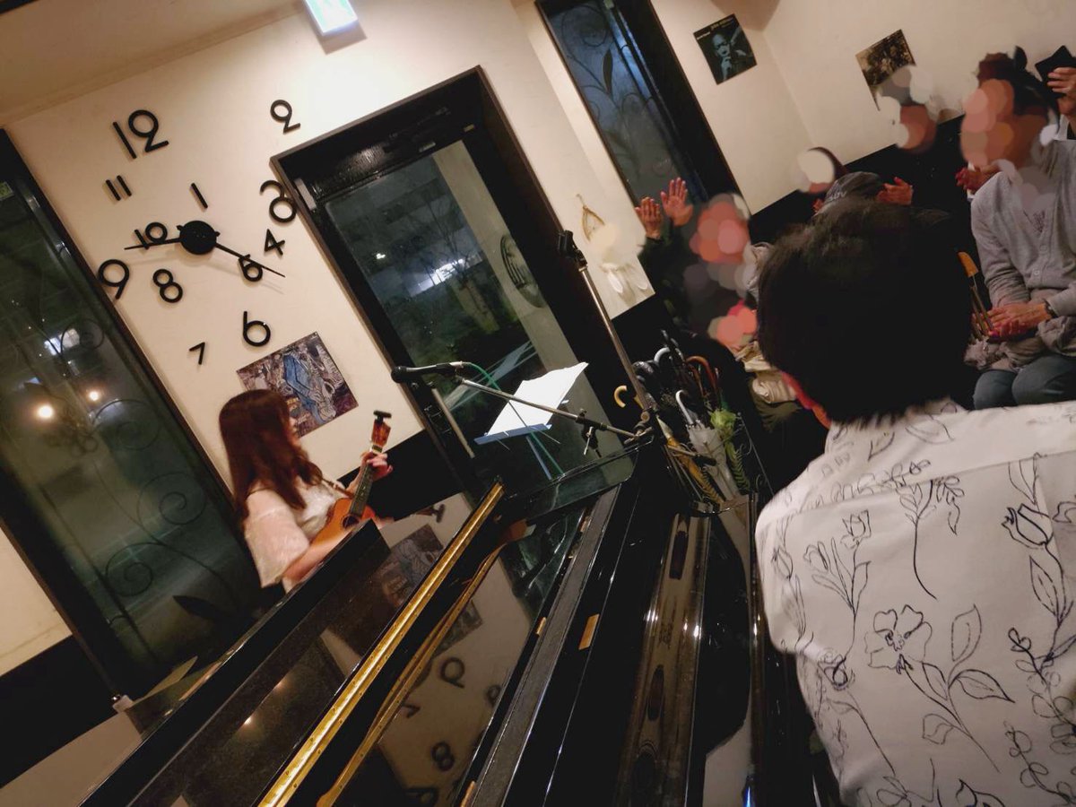 yu_66__'s tweet photo. 結羽主催｢七色の羽をあなたにvol.8｣でした🪽

雨の中☔️満席で嬉しかったな🥰
新曲『朝までのあいだ』もお披露目できました◎
CDも受け取ってくれてありがとう🤍

一緒に空間を創ってくれた演者の皆様、聴いて下さった皆様、Ivyさんに心からありがとうございました💐✨️

vol.9は8/29(土)夜です✅ https://t.co/XGqS9CsUft