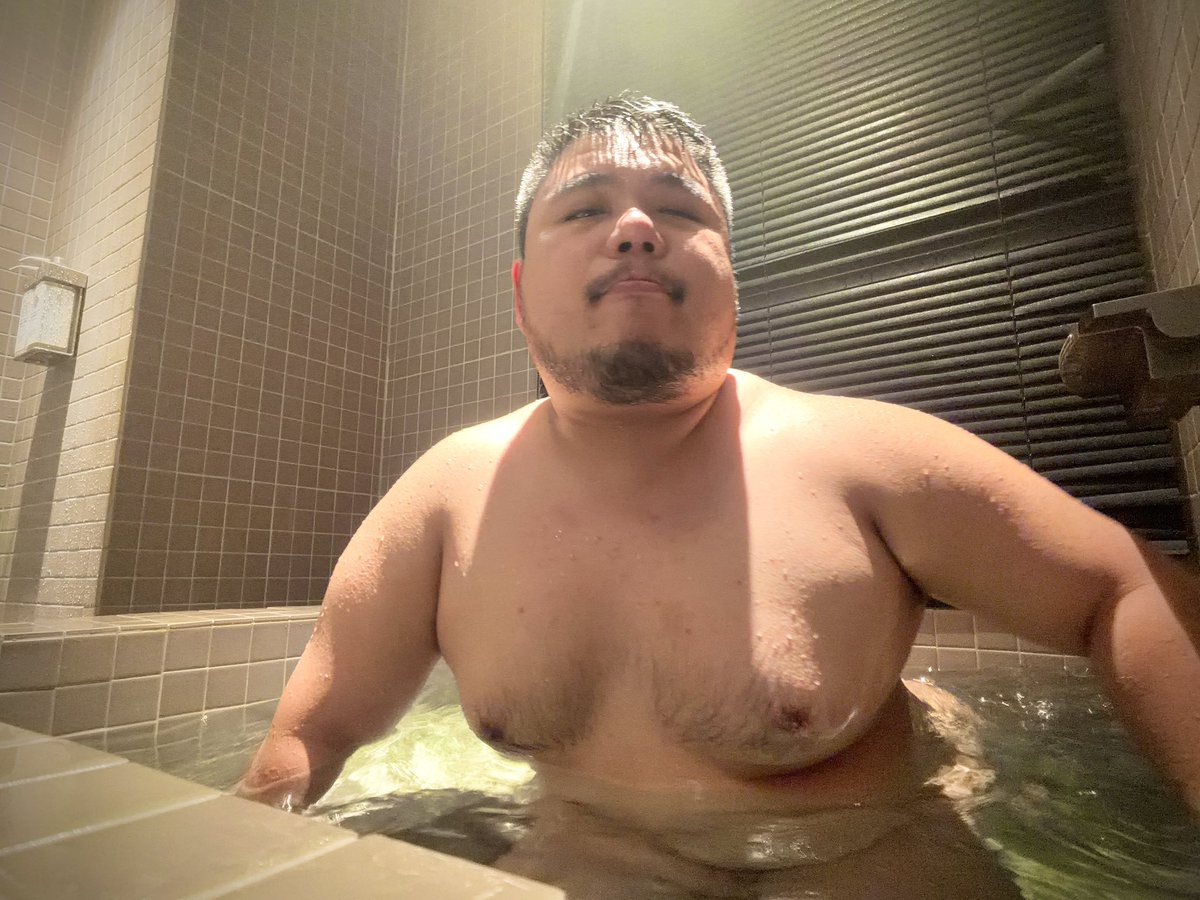 TW Huluba tweet media