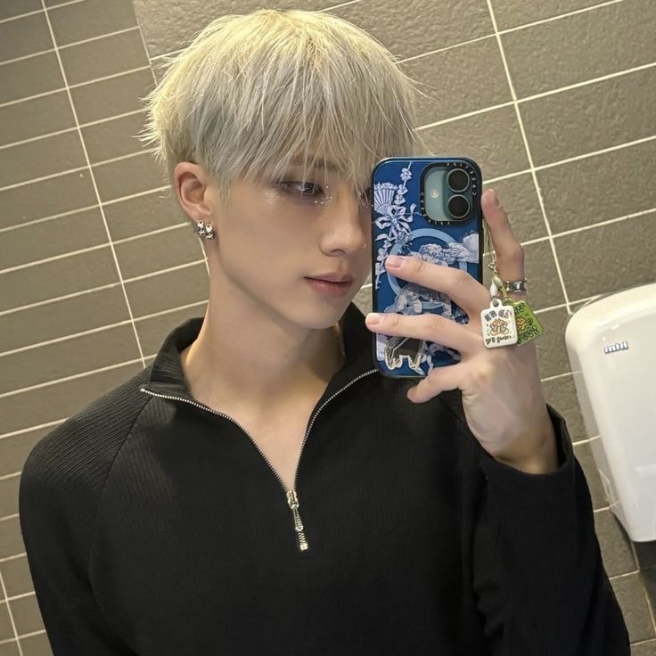 luu is UNIQUE tweet media