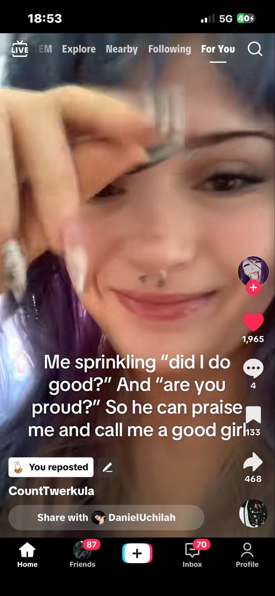 praise me praise me praise me