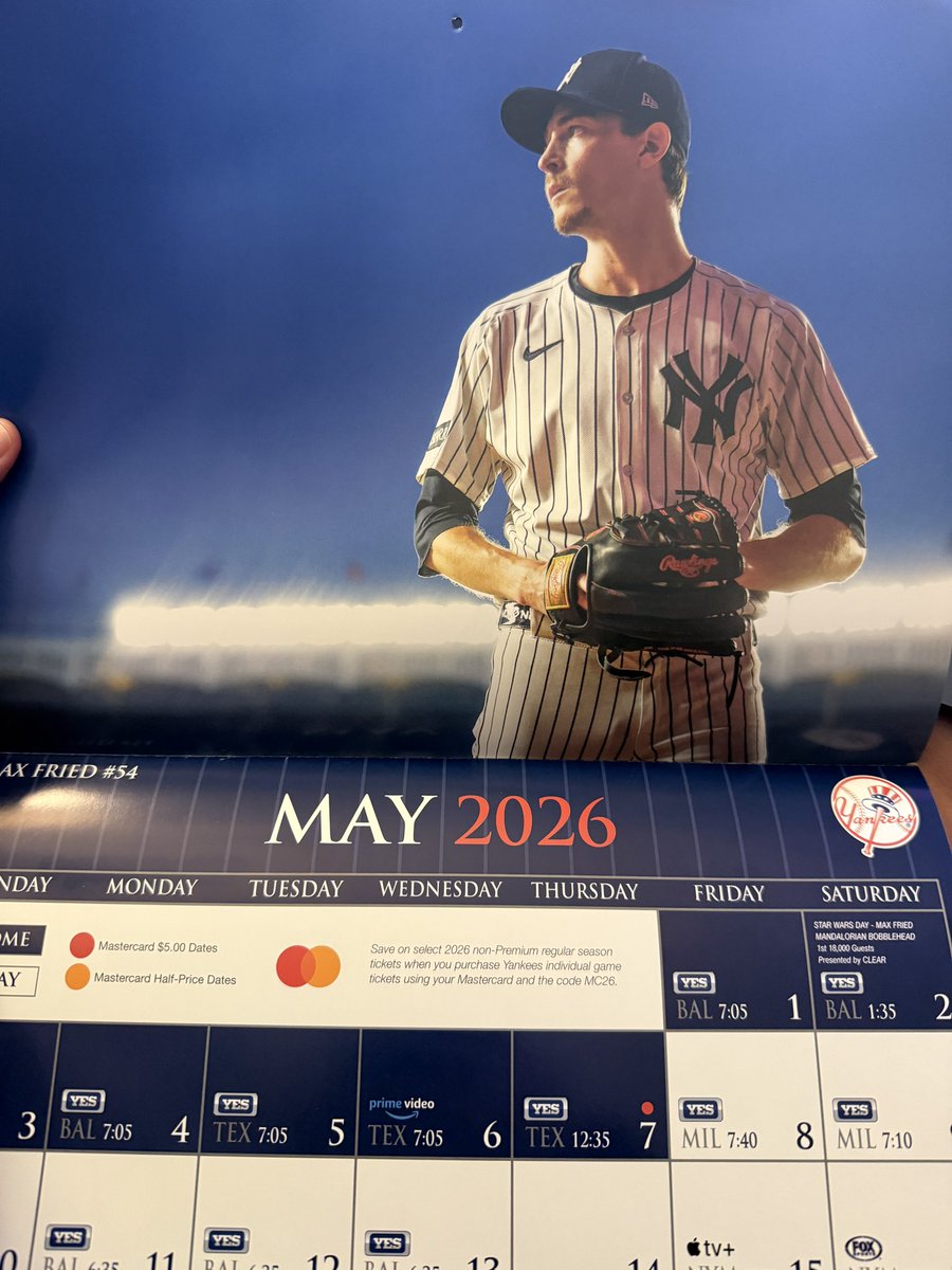 girl who is “going to be okay” tweet media