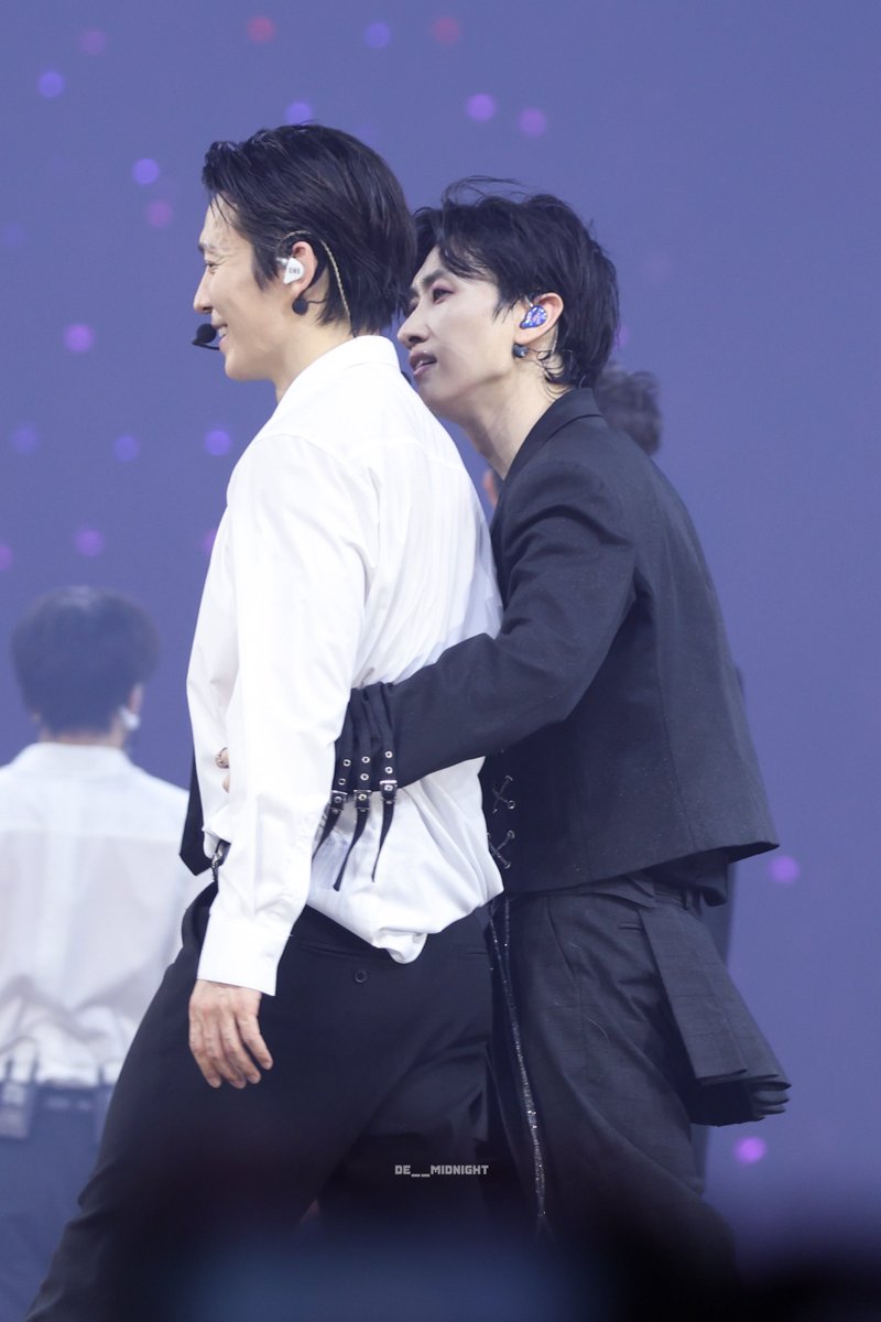 ᴘʏᴇᴇ 💙🩷💛#ᴀʟɪᴠᴇ tweet media