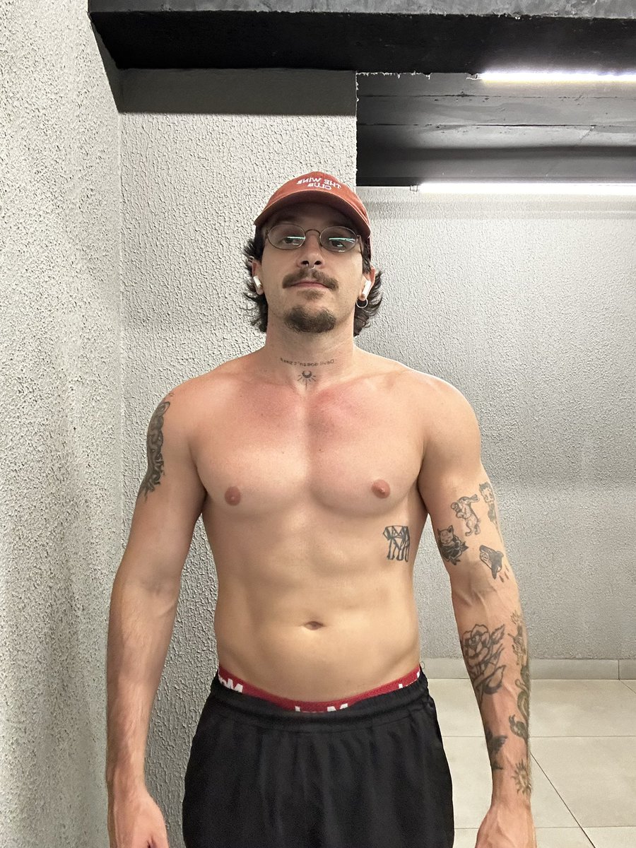 Lorenzo tweet media