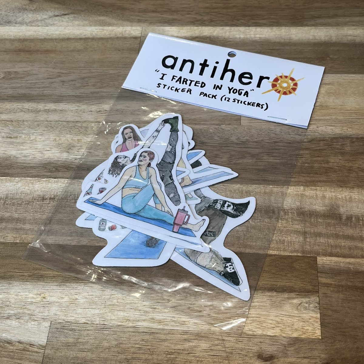 new arrival

<DLXSF>
SPITFIRE/ANTIHERO/KROOKED/REAL
ちょっとだけど全部いい感じ👌
今日なんてもうイッキに半袖Teeがシーズンイン！