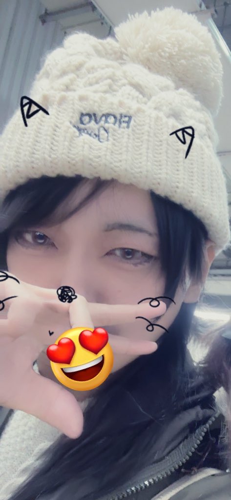 Yellow guy tweet media