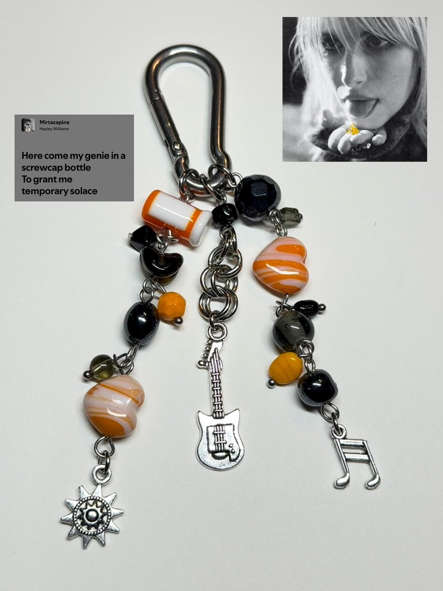 jacqui 💡🍓🪩 tweet media